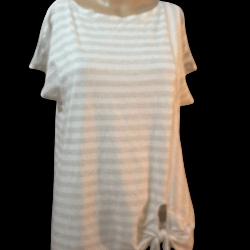 Woman’s cute t shirt size L
